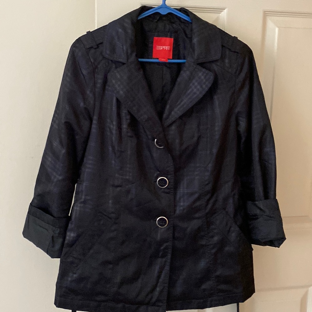 Spirit rain coat